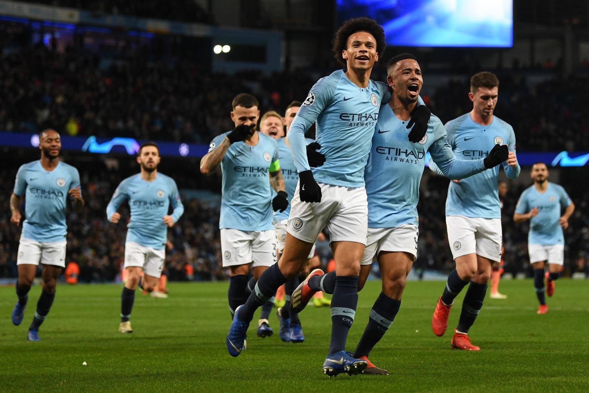 的反应耐人 的反应耐人